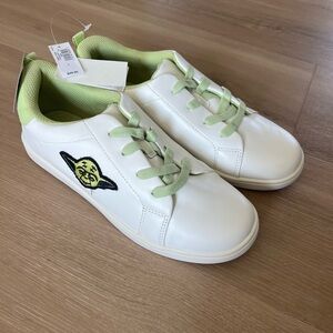 Brand new shoes from BabyGAP with memory foam!